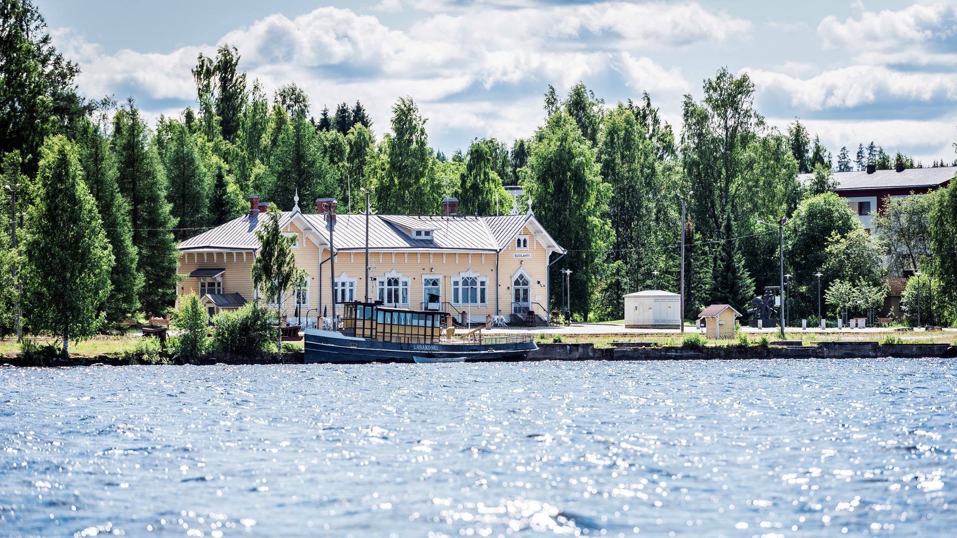 Suolahden Wanha Asema Keiteleeltä nähtynä