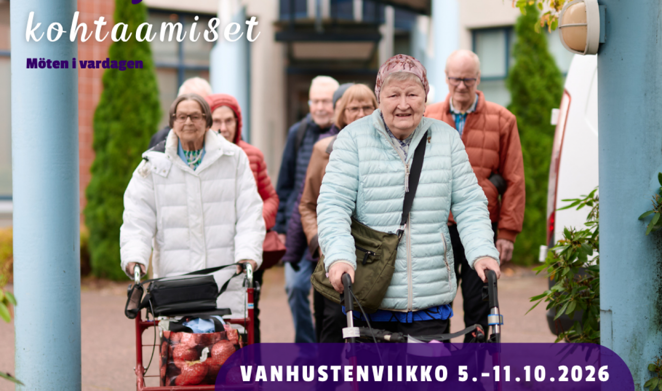 Out into nature together! Vanhustenviikko campfires and outdoor events
