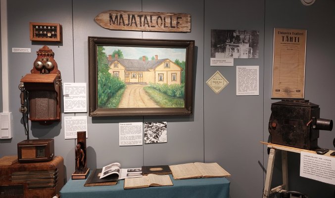 MUSEO VÄKSY  Uudistettu näyttely, "Mistä tulimme ja mitä saimme aikaan"
