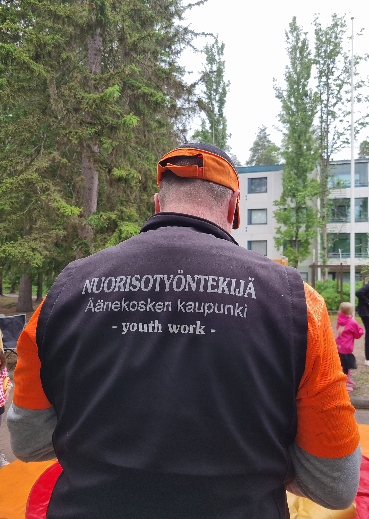 Ohjaaja.