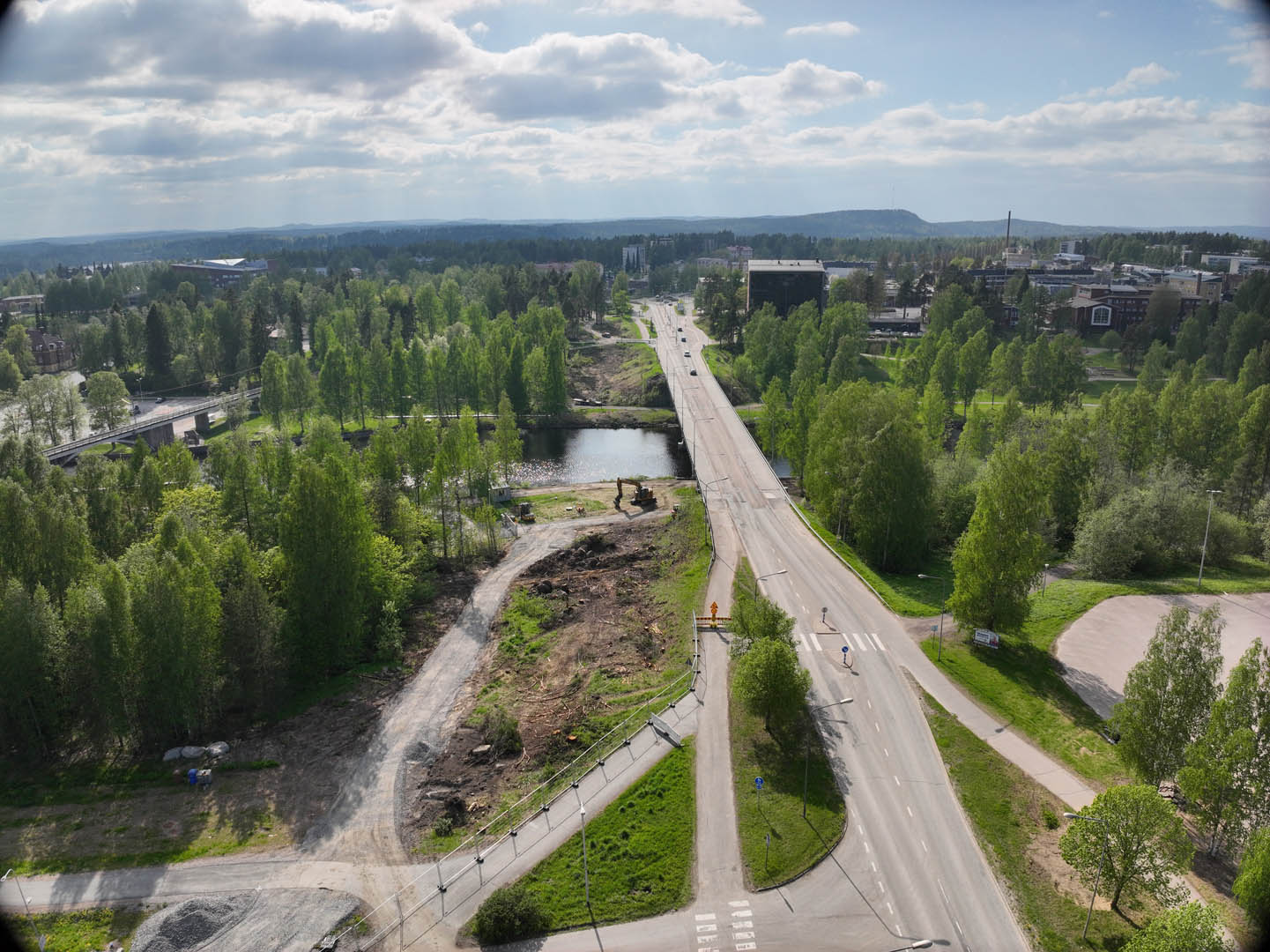 Ilmakuva siltatyömaasta